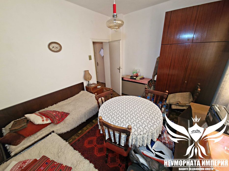 Дава се под наем Тристаен апартамент в Асеновград - 90 кв.м за 362 € - Снимка #8