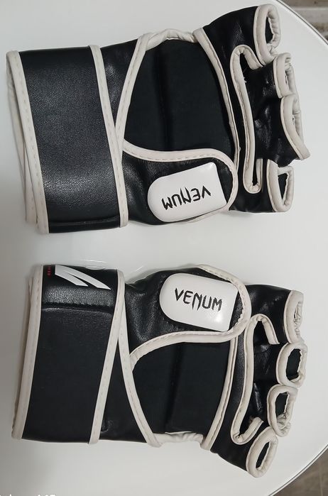 Mănuși MMA Venom Challenger Gloves Fabricaț Hong Kong