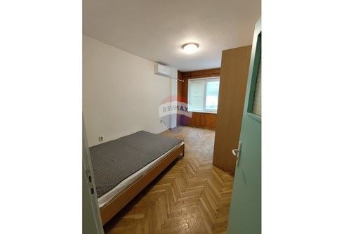 Дава се под наем Четиристаен апартамент в Варна, Трошево - 90 кв.м за 548.25 € - Снимка #5