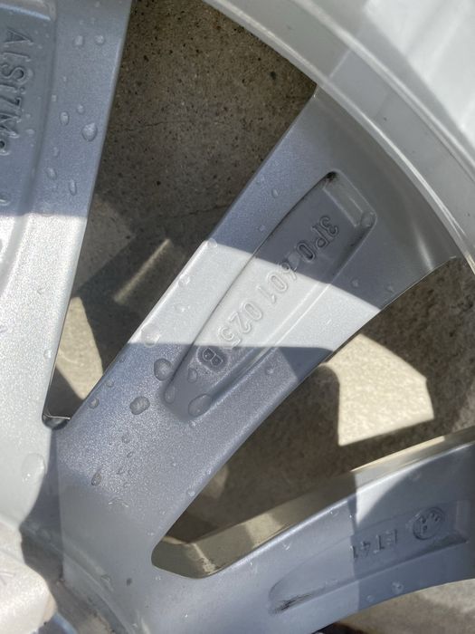 Janta aliaj 17" Skoda Superb 4