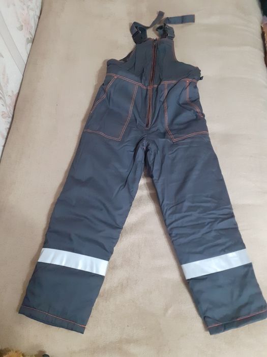 Продам костюм зимний спецодежда
