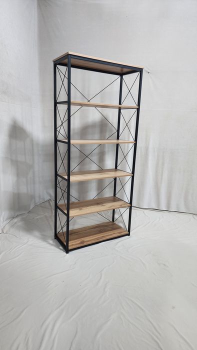 Loft stilaj, parta, stol stullar bor