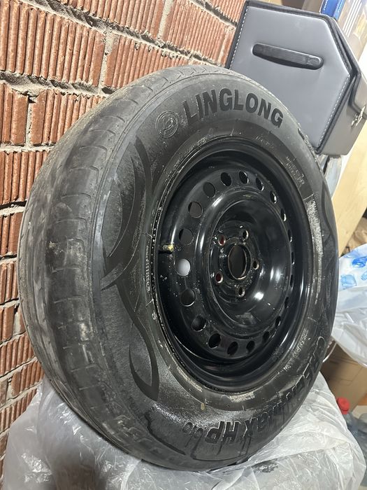 Запаска на Lexus RX300 225/70/16