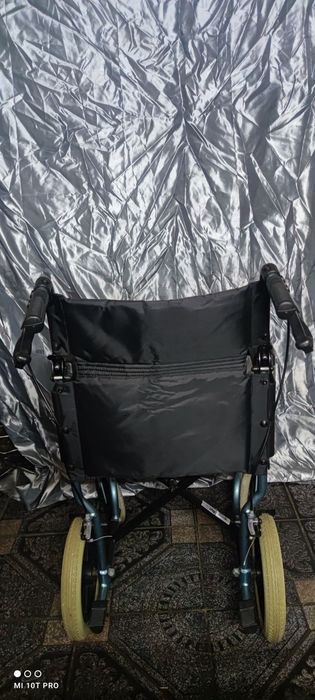 Scaun cu rotile cărucior handicap