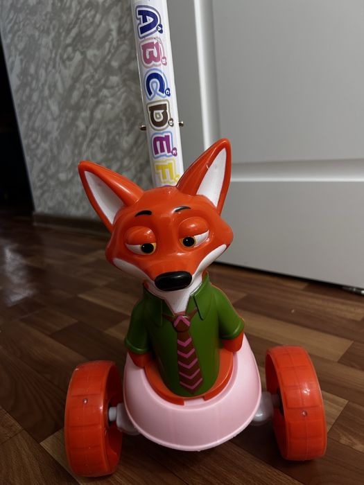 Продам самокат новый