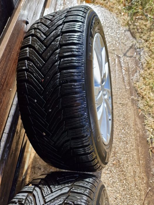 Jante + anvelope iarnă 205/55/16 Michelin Alpin 6 Ford Focus  3