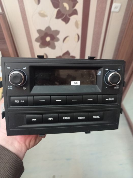 Cobalt магнитола новая