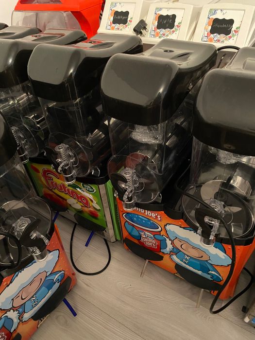 Vând aparate granita fulgi gheata