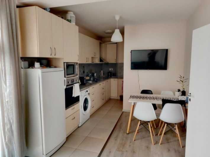 Дава се под наем Двустаен апартамент в София, Изток - 70 кв.м за 700 € - Снимка #1