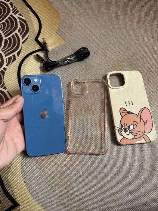 Продам телефон Айфон 13 128Gb/98