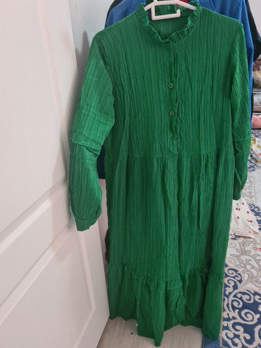 Продам платье длинные женские