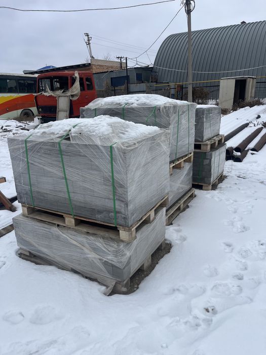 Продам брусчатку толщина 100 мм.