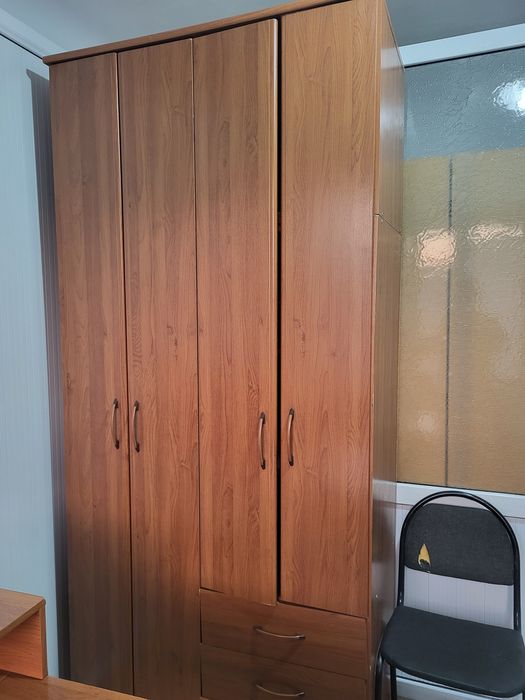 Офистік мебель сатылады!