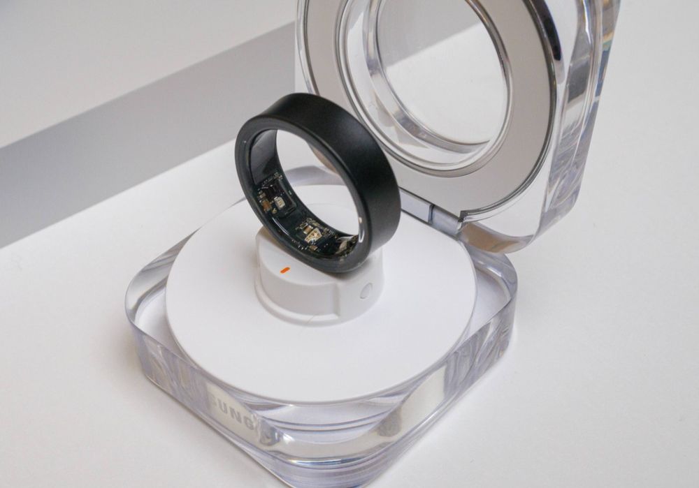 Samsung Galaxy Ring - Размер 10 - Titanium Black (Като нов)