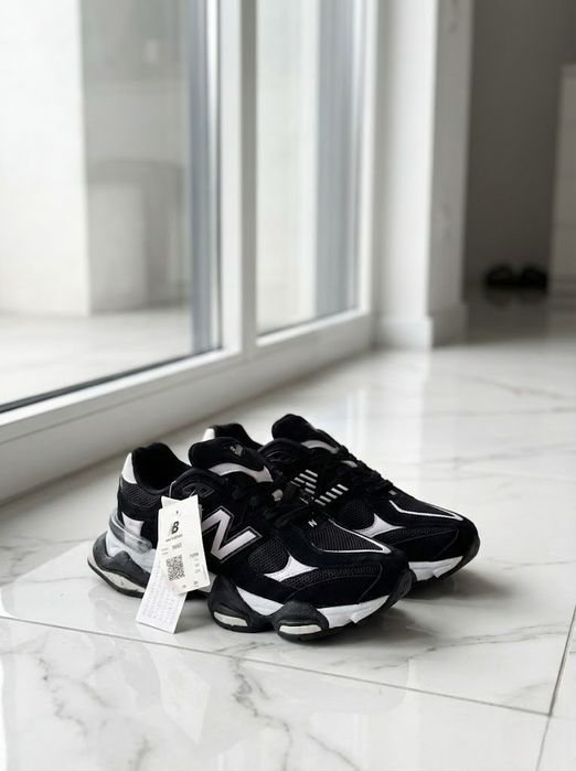 Adidasi New Balance 9060 Negru Alb