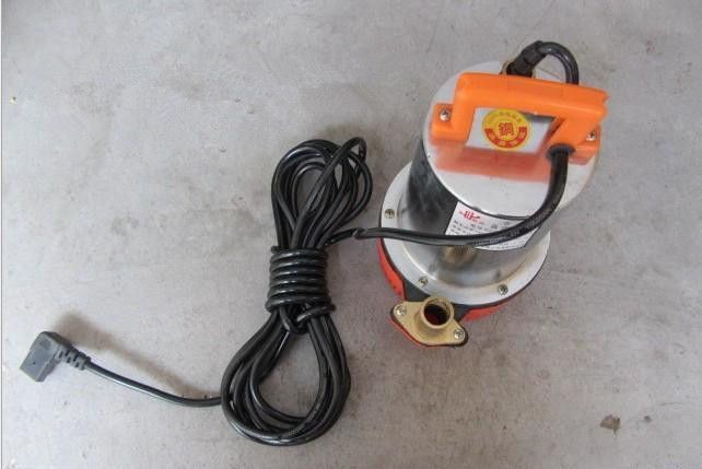 Насос погружной 12 Вольт 120Вт