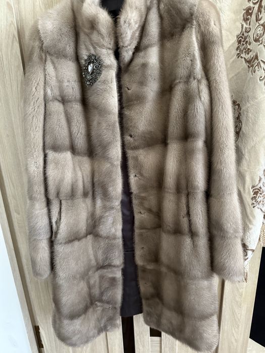 Шуба норковая серая