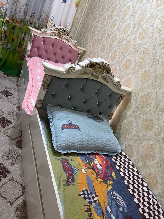 Детская кроват своя для девочки и мальчика