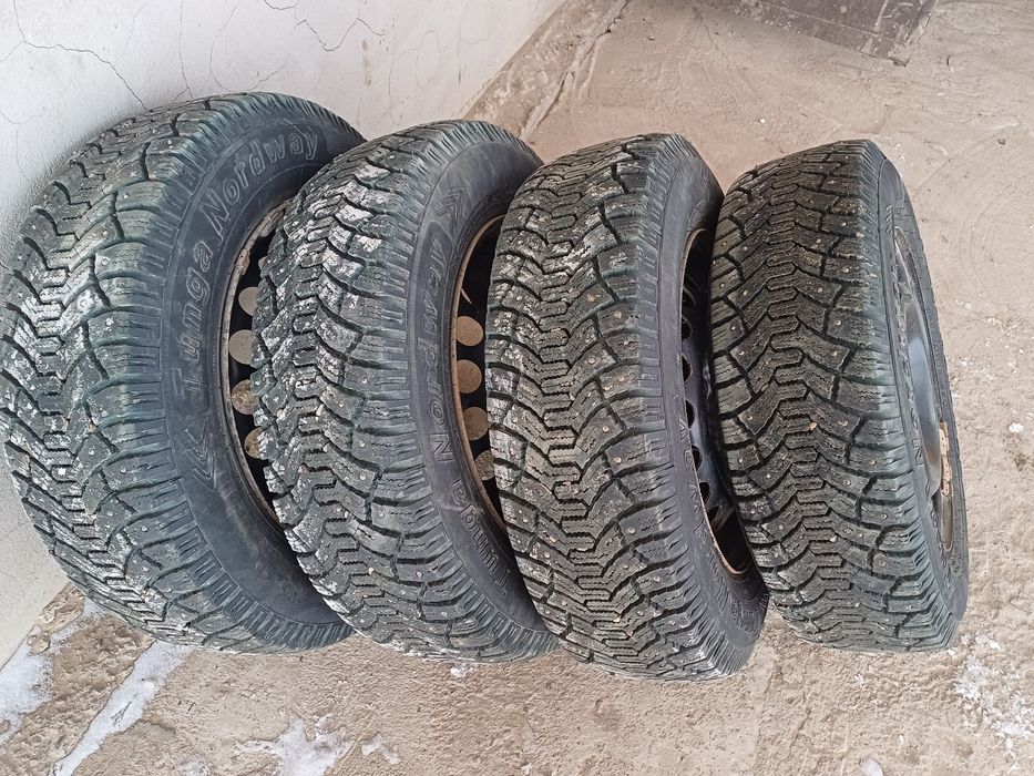 Шины зимние 185/70R14