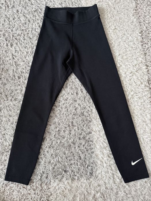 Спортен клин NIKE