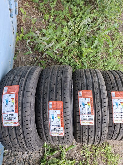 Продам шины. 235/45/18 Китай