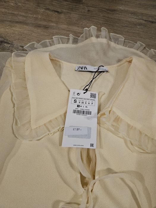 Bluza Zara, noua - cu eticheta.