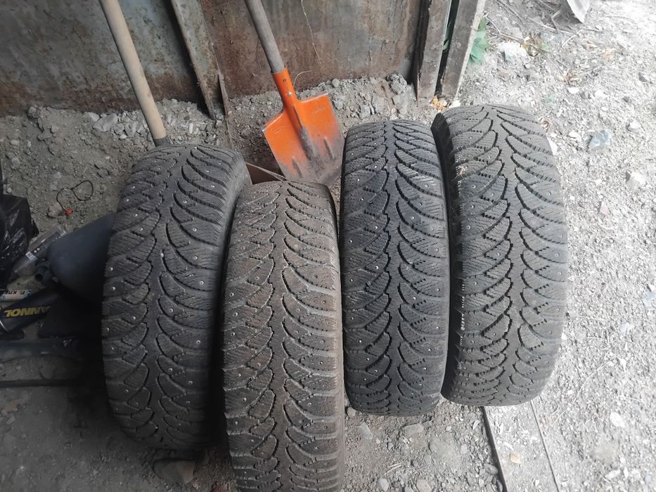 Продам ризины на 14