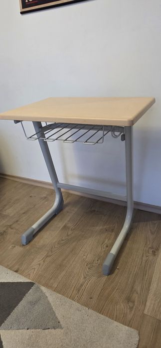 Ученически комплект бюро със стол