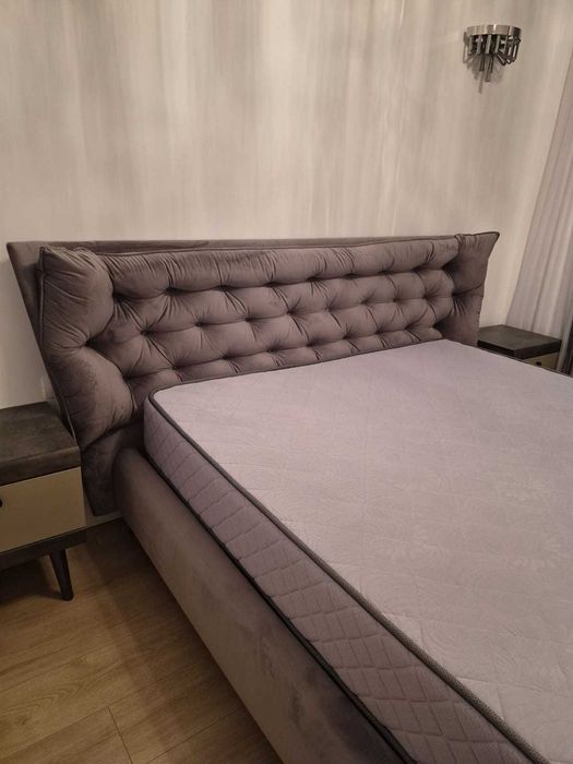 Pat tapitat nou 160x200 + saltea Mobexpert