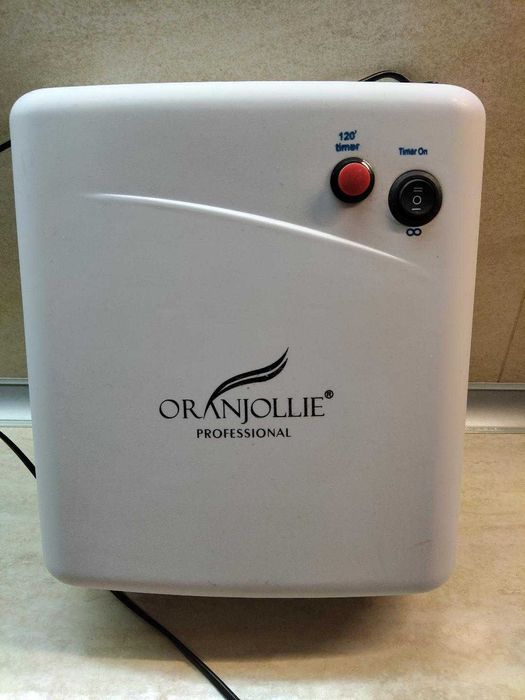 Vand lampa unghii noua .