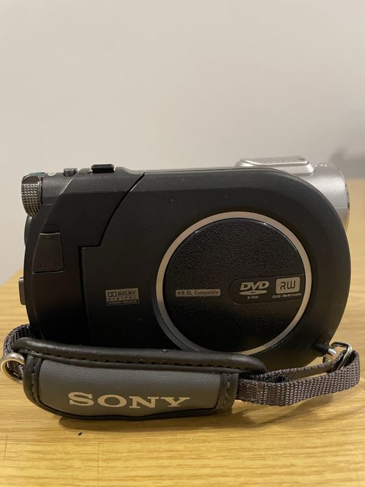 Handycam Sony mini dvd,40 zoom impecabila