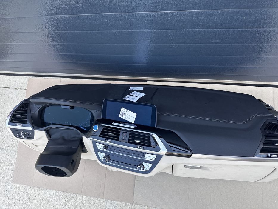 Plansa bord BMW X3 G01 X4 G02 G08
