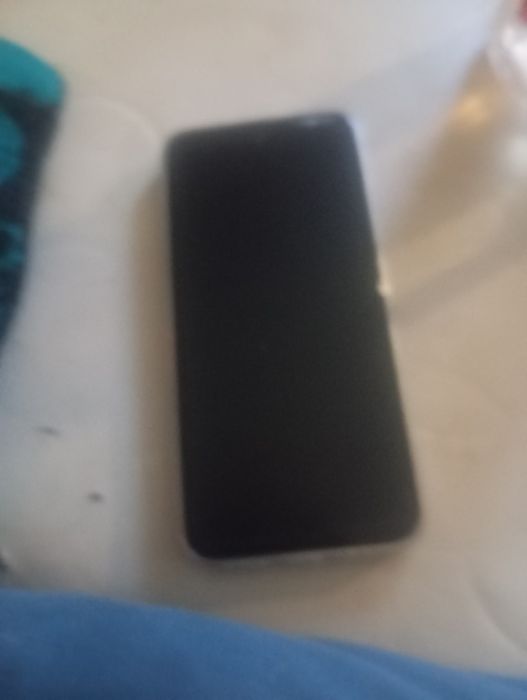 Продам телефон S25Ultra. ОЗУ 16,GB