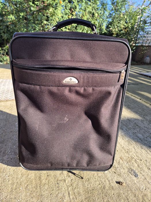 Куфар Самсонет -много запазен