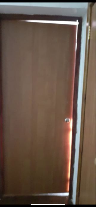 Продам межкомнатные двери