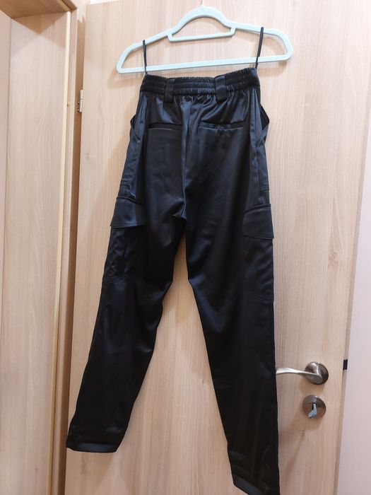 Дамски черен карго панталон