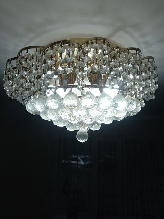 Люстра хрустальная