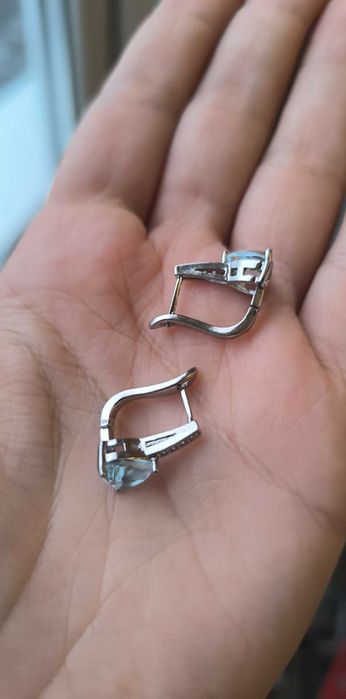 Нови сребърни обеци с цветни кристали и английско закопчаване