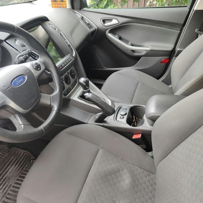 FORD Focus 2014 — imagine 5
