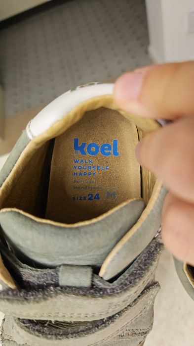Koel 24 barefoot