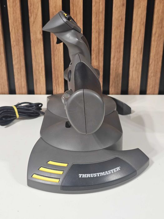 Rar editie limitata Controller zbor Thrustmaster Top Gun Afterburner 2