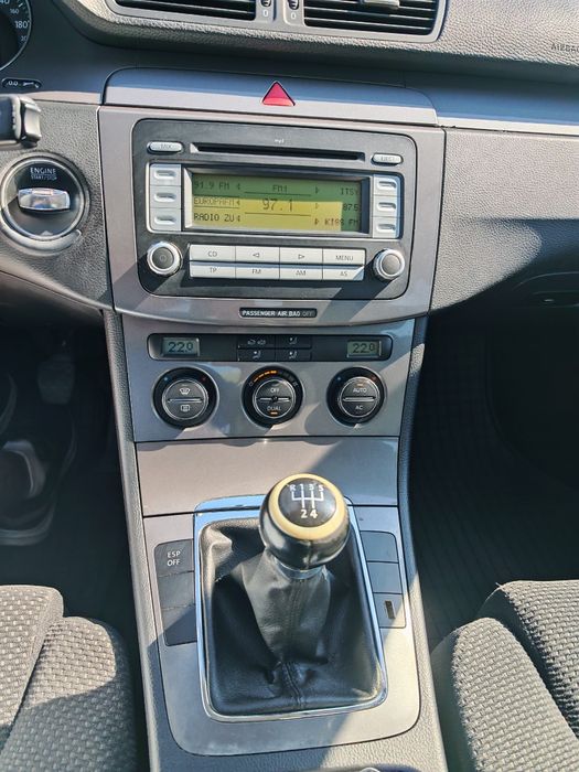 OCAZIE! VW Passat B6 - 2007 • 1.9 TDI • 128.800 km Reali • Certificat RAR Auto-Pass - PREȚ FIX