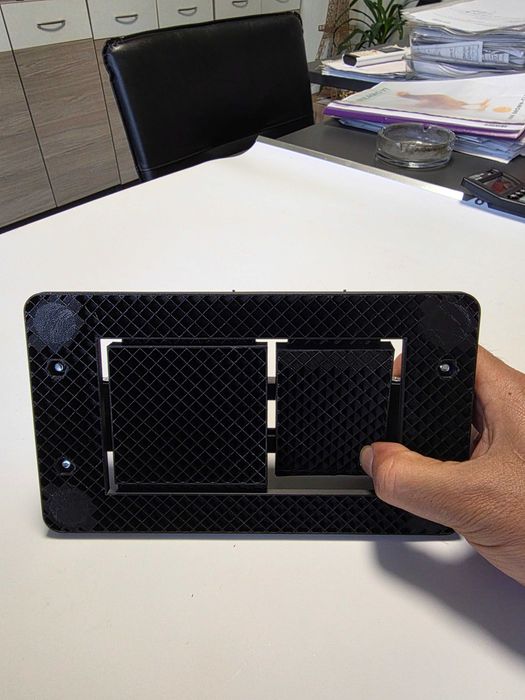 Механизми за скрит монтаж във фаянсови плочки за баня и тоалетна