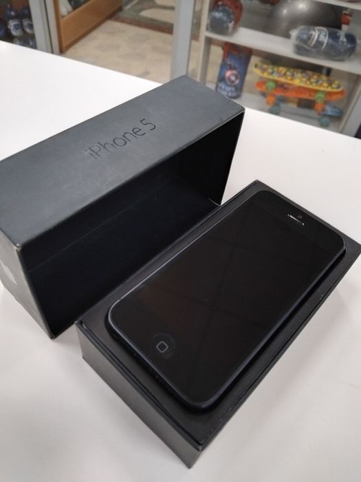 Продам phone 5g ..