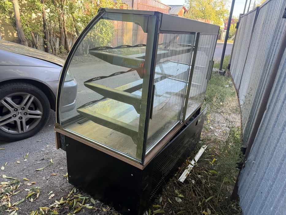 Продам холодильник