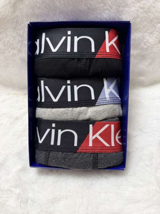 Set de boxeri Calvin Klein M si L