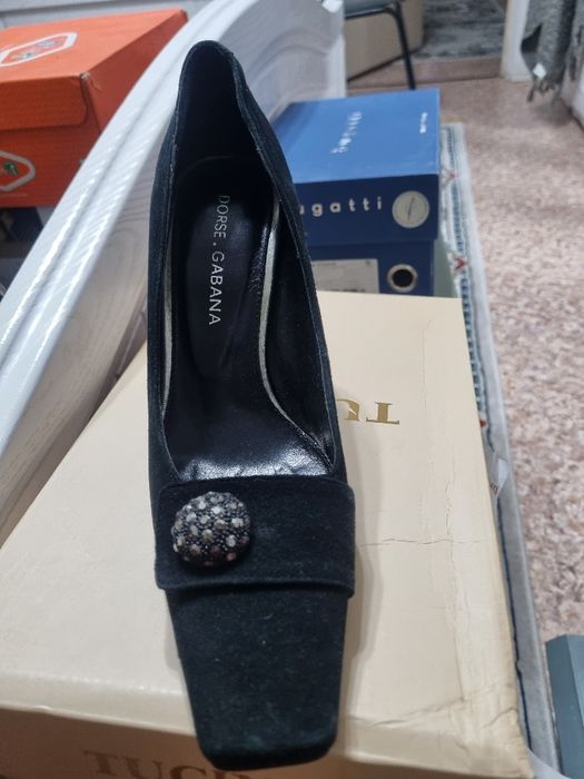 Вечерние туфли в идеальном состоянии