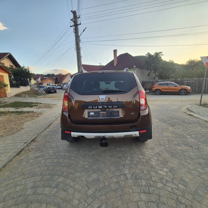 Dacia Duster , diesel , 4x4 ,euro 5 , clima functionala , Rate ,Garantie , Germania ,2011