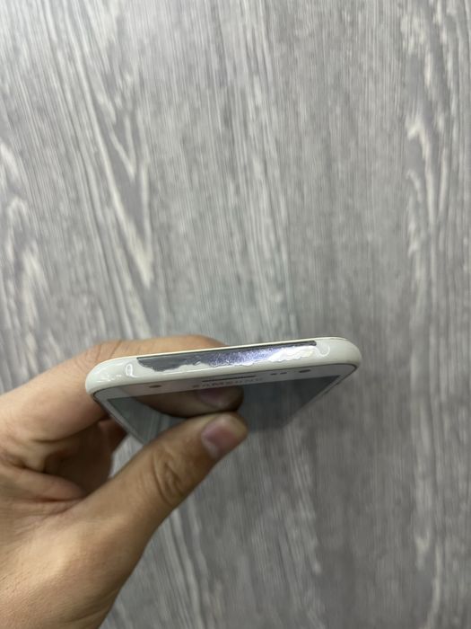 SAMSUNG J5 16GB.          .