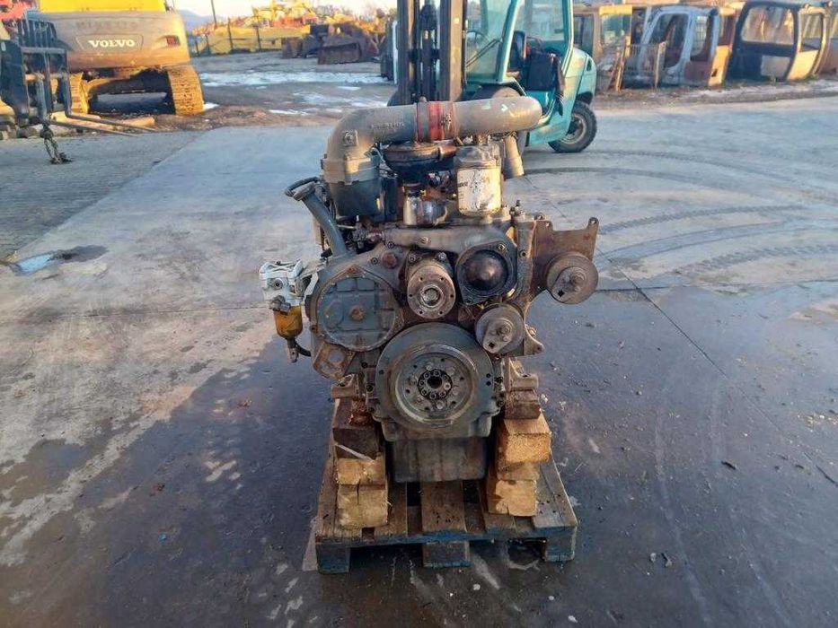 Motor Liebherr D 926 T - E , 132 kw